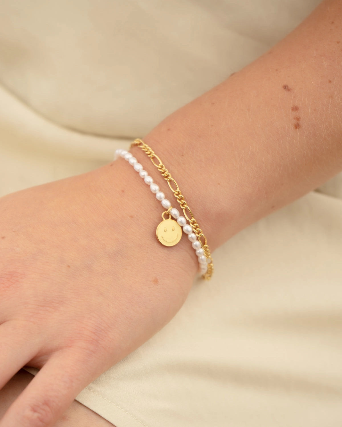 Smiley Pearl Bracelet